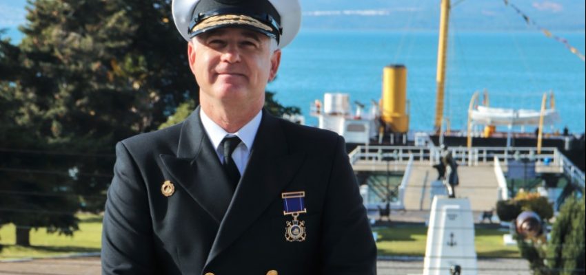Jefe de la Segunda Zona Naval de Talcahuano no incumplió su deber de no  deliberación y obediencia al sostener la inocencia de un funcionario de la  Armada formalizado por atropello a joven